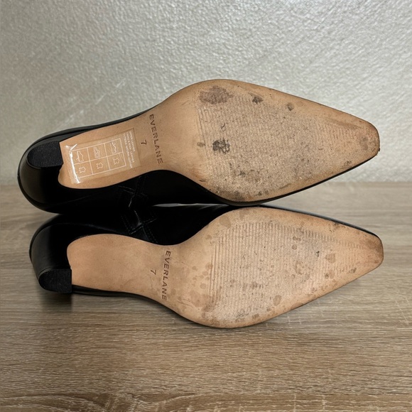 Everlane The Short Banana Heel Boots in Black Leather Size 7 - Picture 8 of 12
